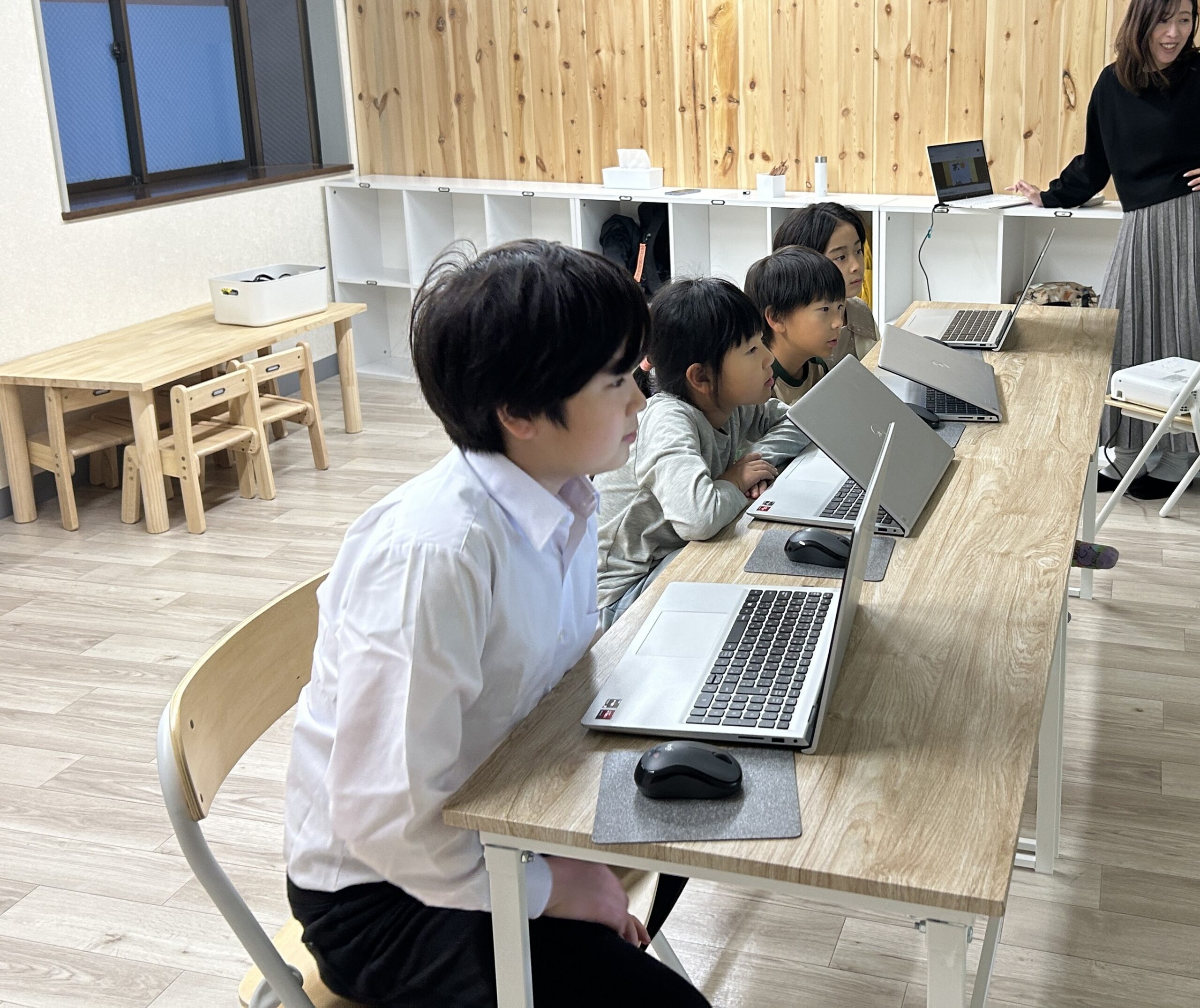 戸塚駅プログラミング